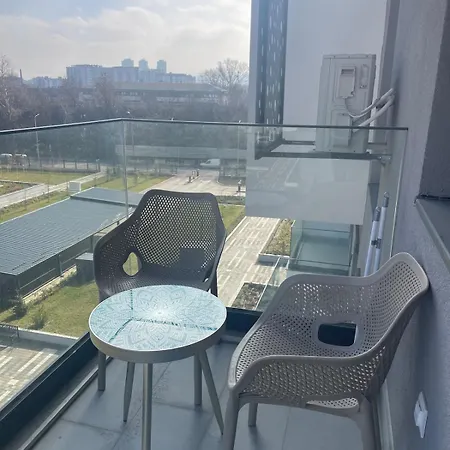 Stylish & Modern - Perfect For Your Stay! Apartment
